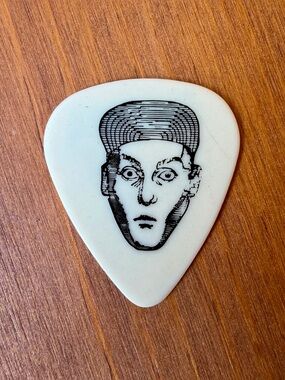 Cheap Trick Rick Nielsen Guitar Pick Rock Memorabilia